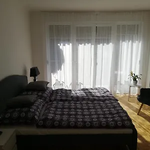 https://apartment-graz-lustbuhel.graz-austria-hotels.com
